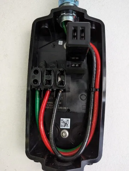 Slide of United Electrical and Solar Services