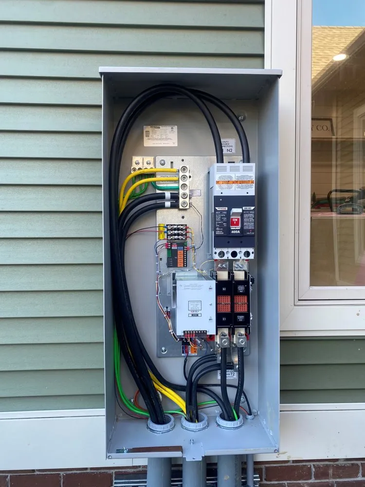 Slide of United Electrical Contractors