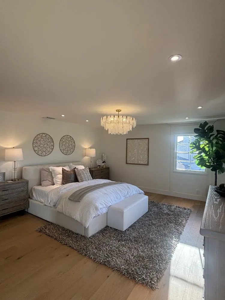 Slide of United Lighting & Electric