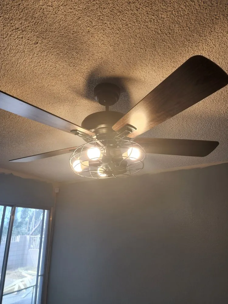 Expert electrician providing electrical repair in ,