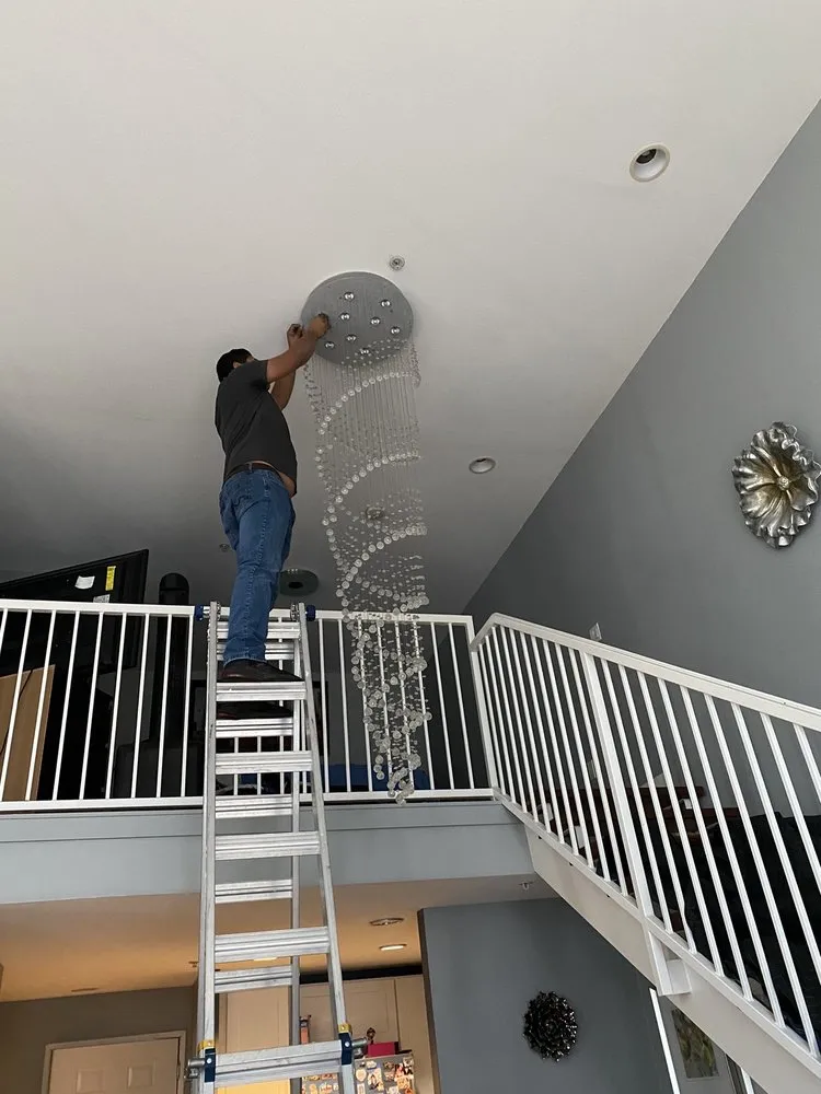 Slide of United Lighting & Electric