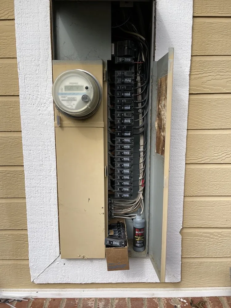 Emergency electrical repair service in ,  - United Plumbing Heating Air & Electric