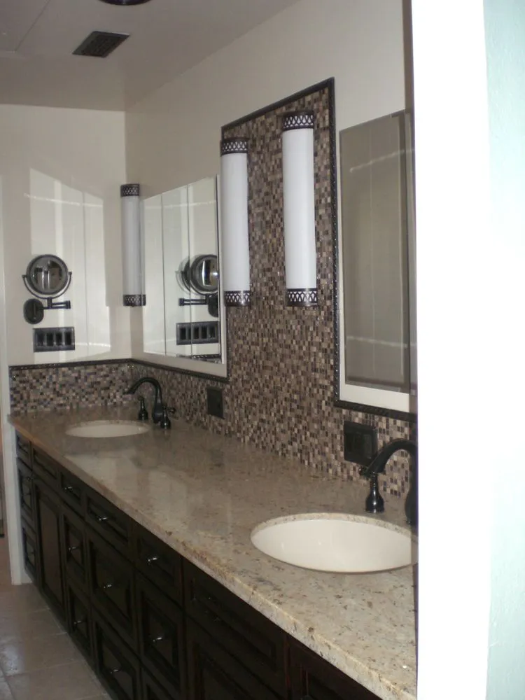 Slide of Universal Construction Company