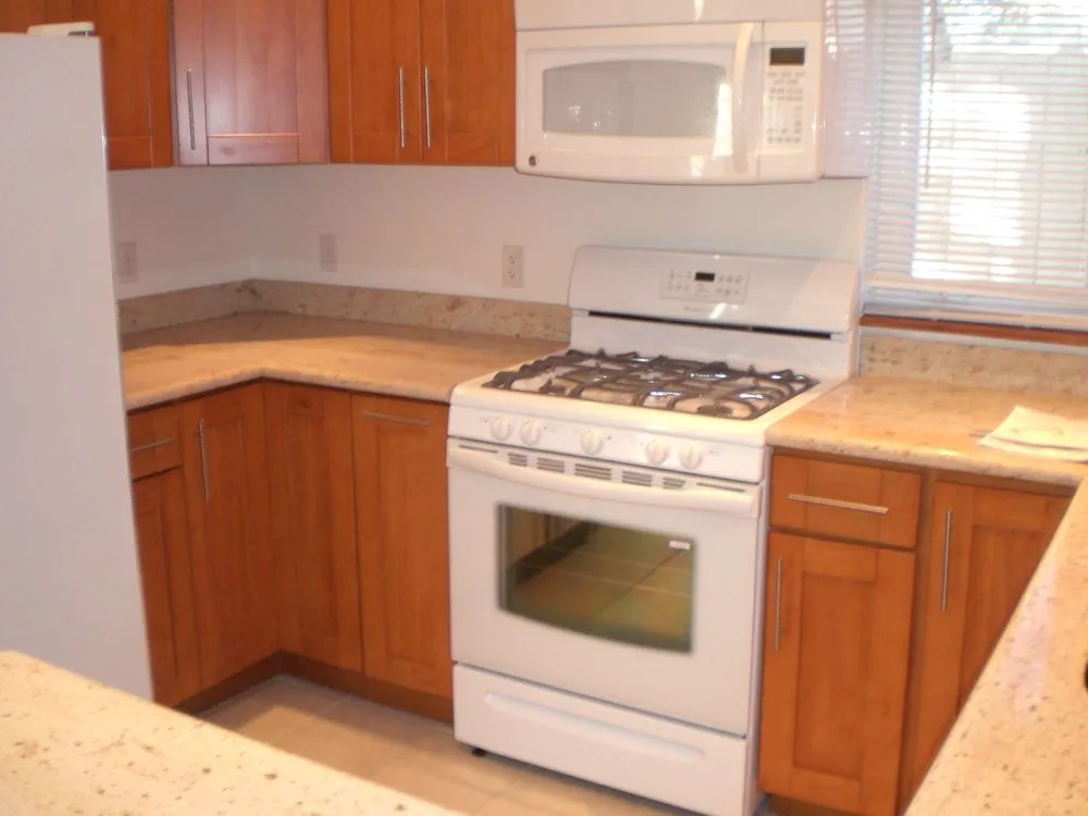 Slide of Universal Construction Company