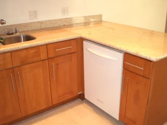 Universal Construction Company Logo