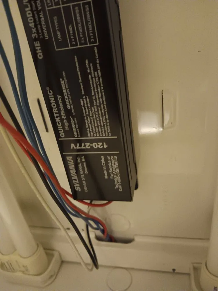 Slide of Universal Construction Services