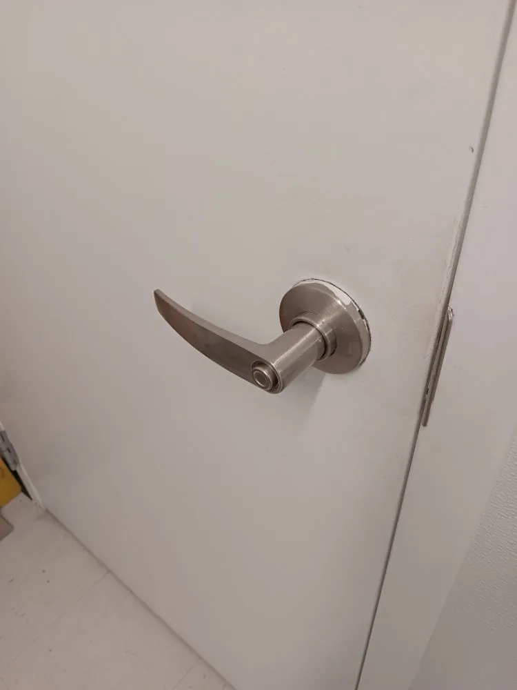 Emergency emergency electrical service experts serving ,  - Universal Construction Services