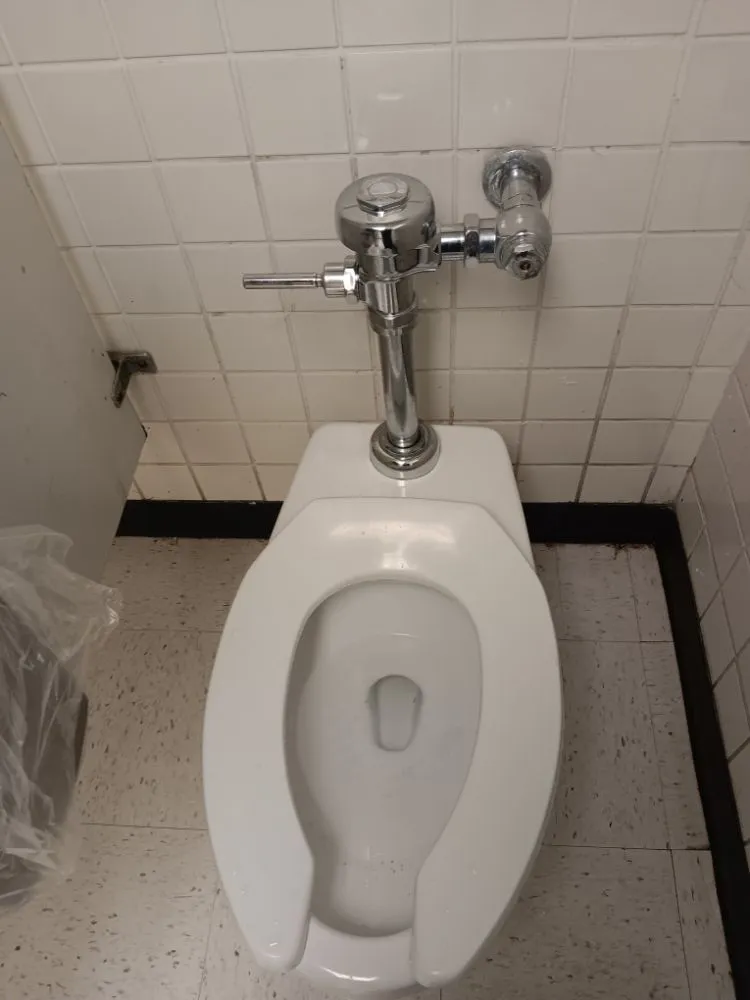 Slide of Universal Construction Services