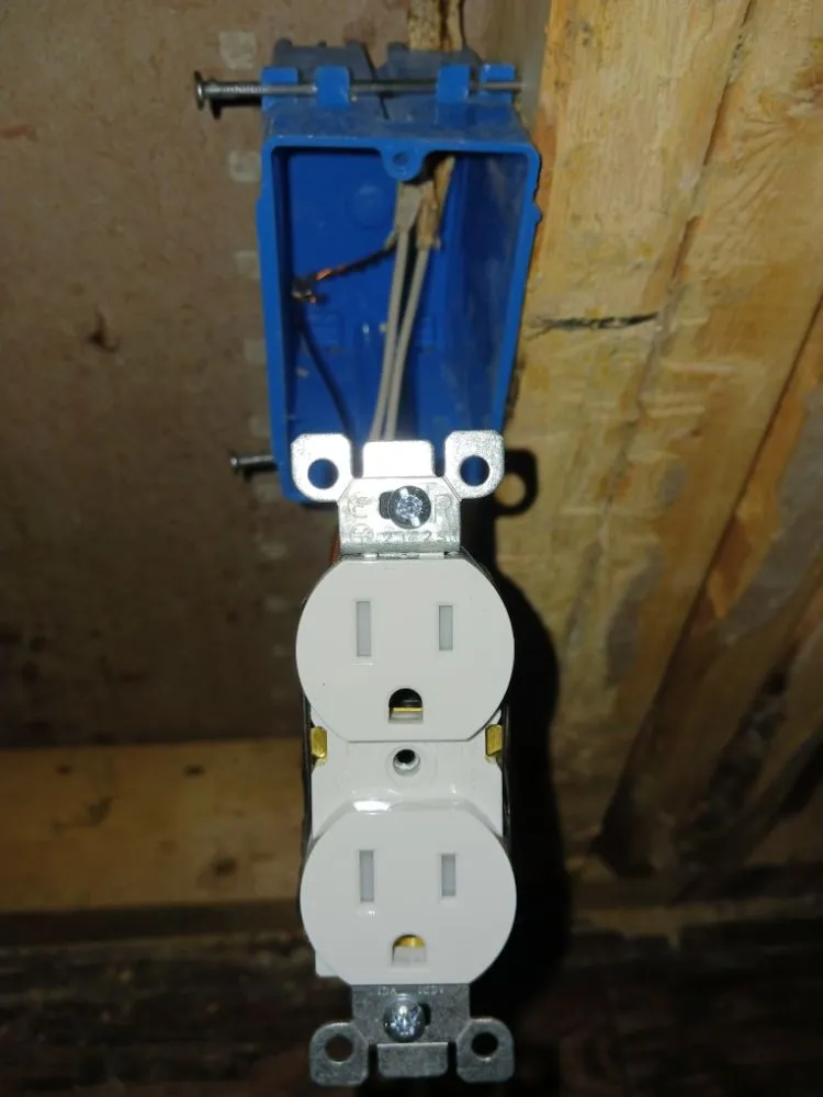 Slide of Universal Electric Company