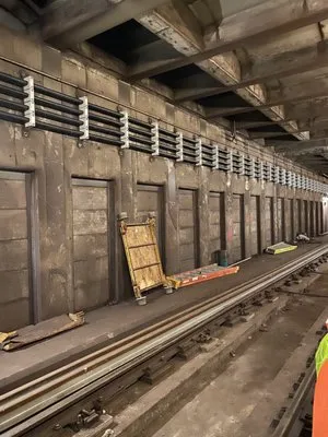 Universal Electrical Logo