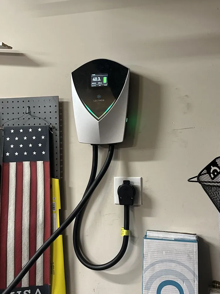 Slide of Universal Electrical Contractors