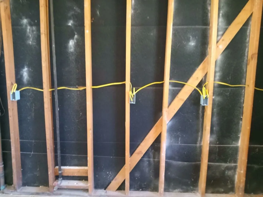 Slide of Universal Energy Electric