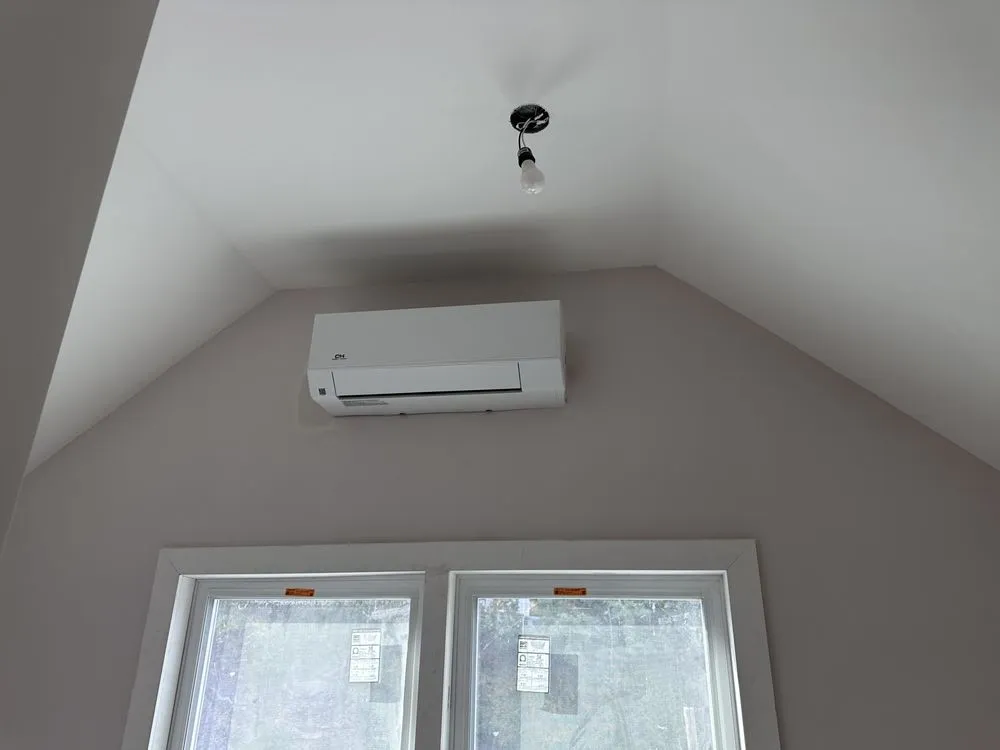 Slide of Universal Home Services