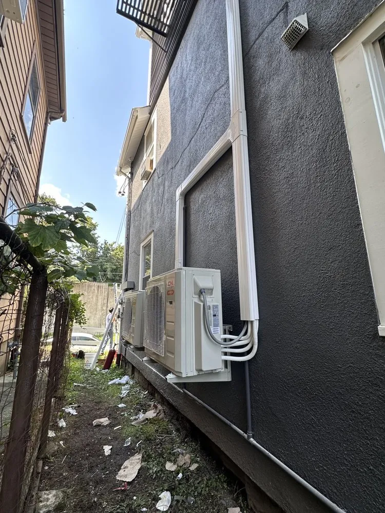 Slide of Universal Home Services