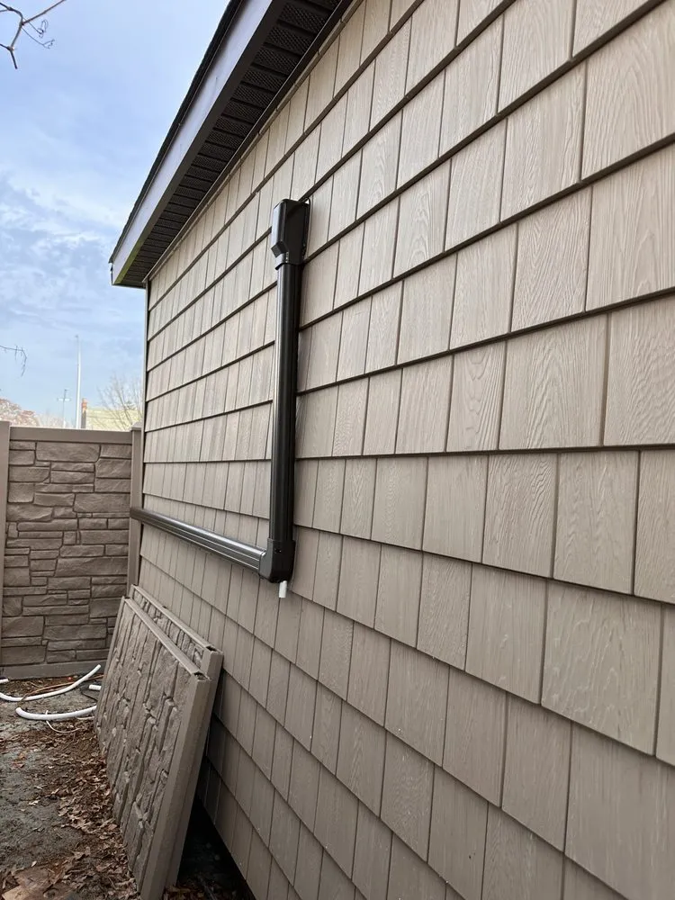 Slide of Universal Home Services