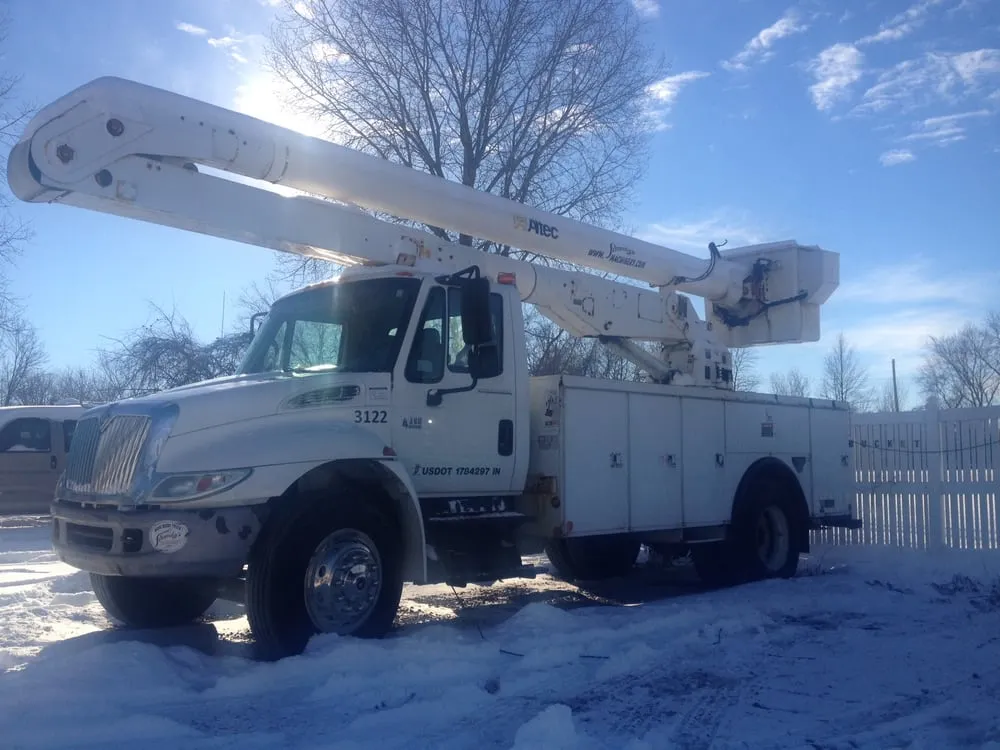 Slide of Universal Lighting & Electric