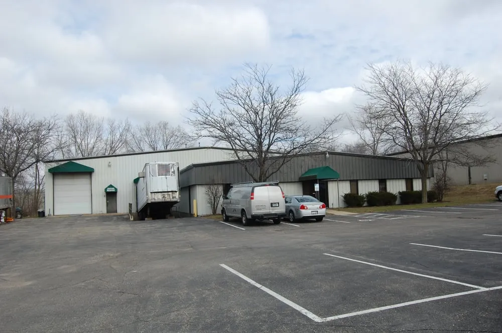 Slide of Universal Power & Systems