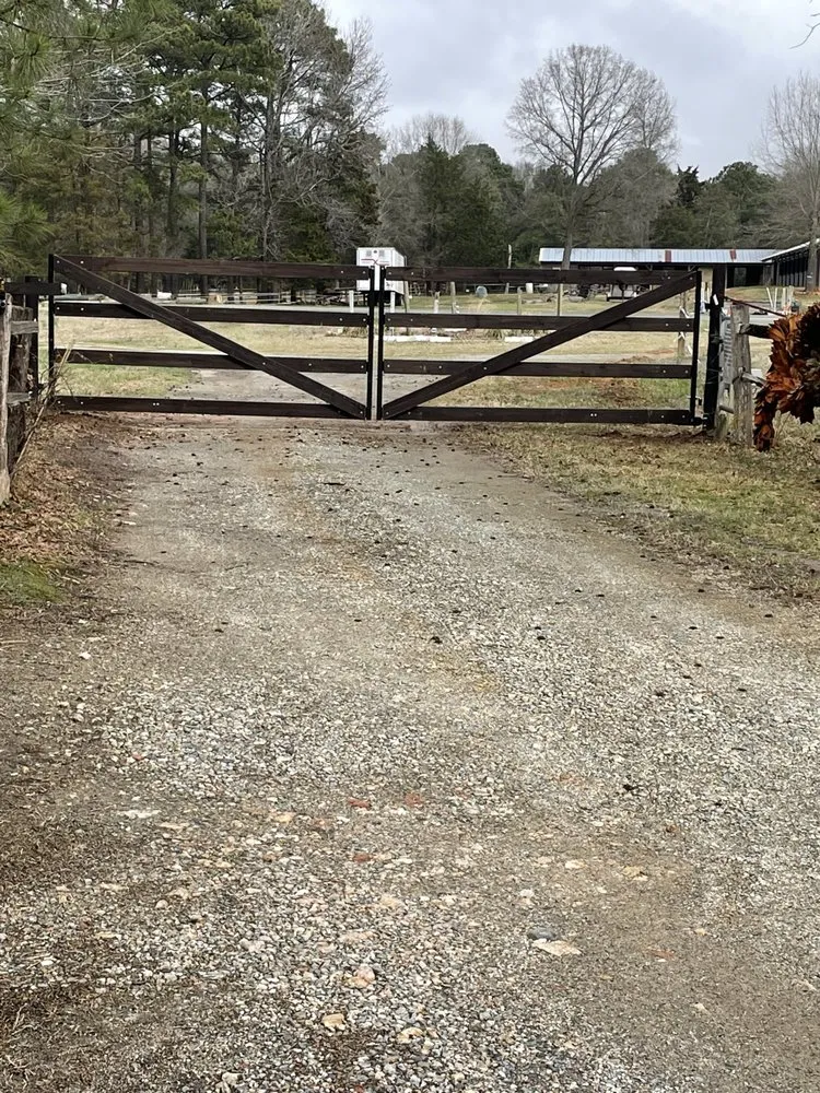 Trusted outlet and switch repair experts serving Blackstock, SC - Universal Pros