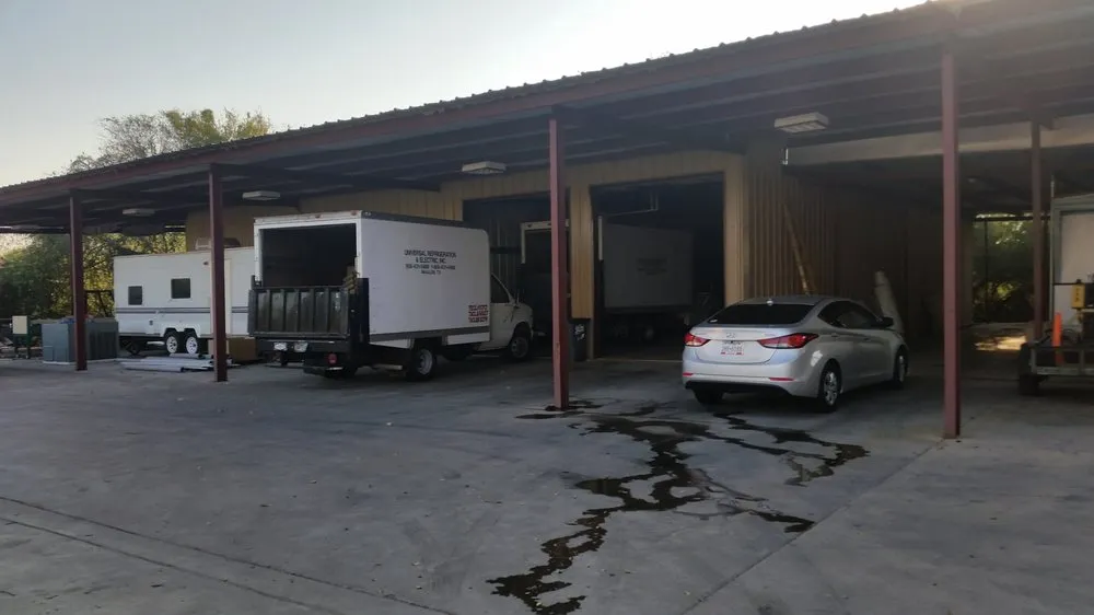 Slide of Universal Refrigeration & Electric Inc/ McAllen