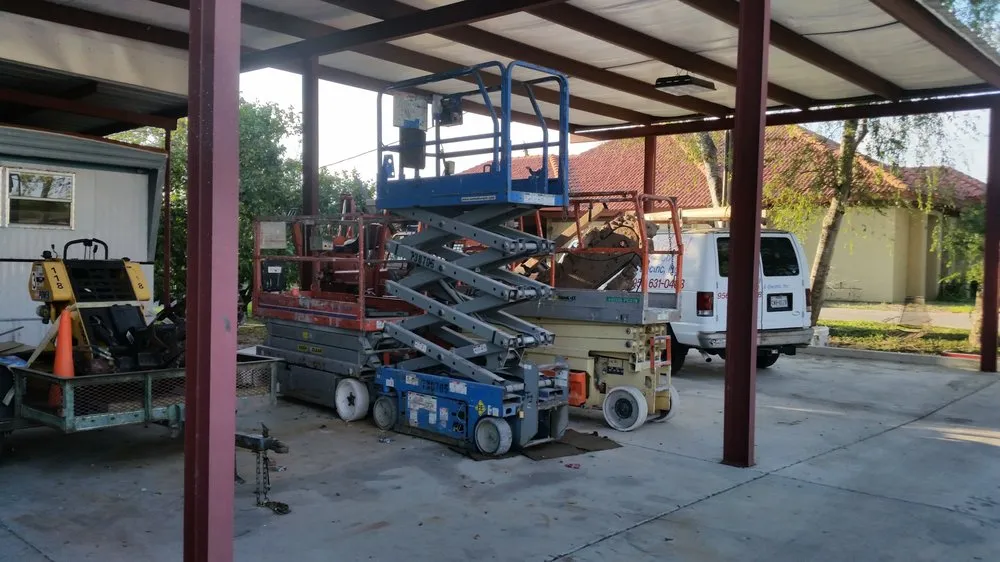 Slide of Universal Refrigeration & Electric Inc/ McAllen