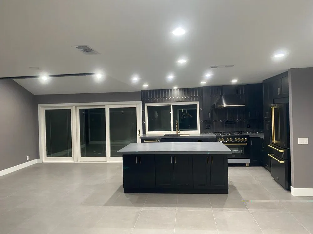 Slide of Universal Remodeling