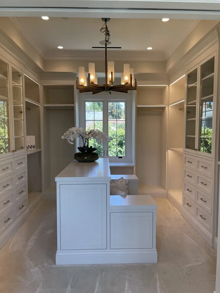 Slide of Universal Trades Handyman