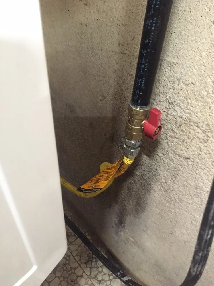 Professional electrician providing wiring installation in , 