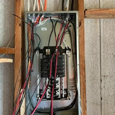 University Electric Logo