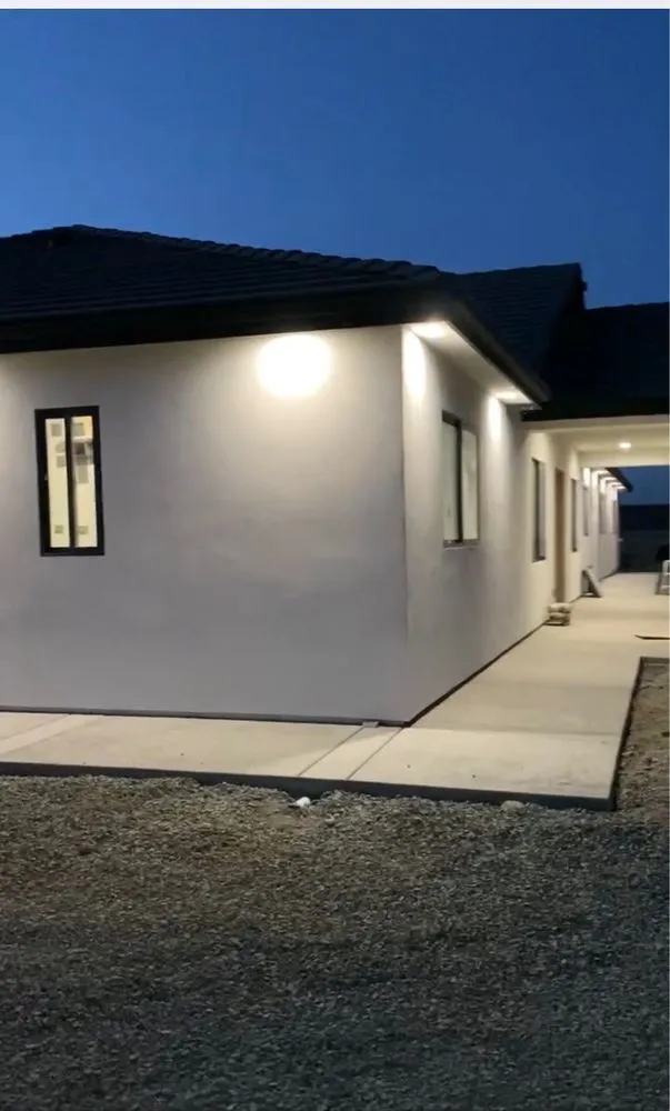 Slide of Upright Electric Solar