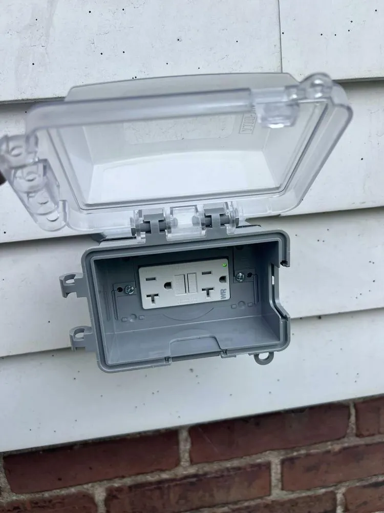 Slide of Upside Emergency Electrician