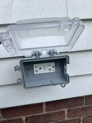 Upside Emergency Electrician Logo