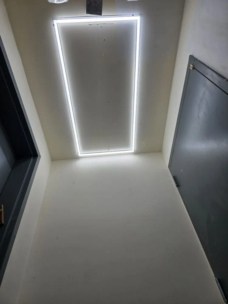 Expert circuit breaker repair experts serving ,  - U&R Electric