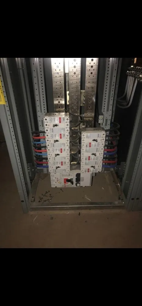 Emergency electrical repair experts serving ,  - U&R Electric