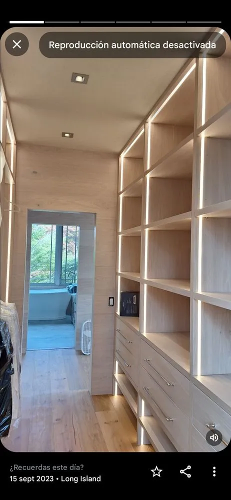 Slide of Urgiles Electricity