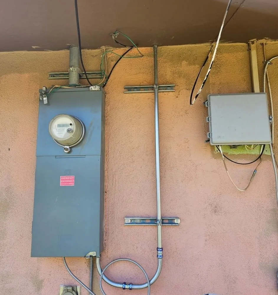 Slide of Urueta Electric