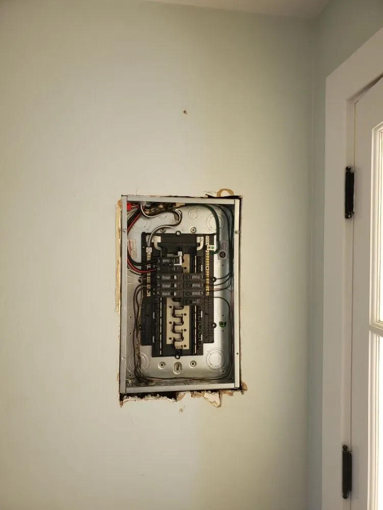 Slide of US Electric Contractor