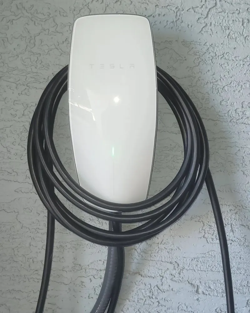 Slide of US Electrical Services