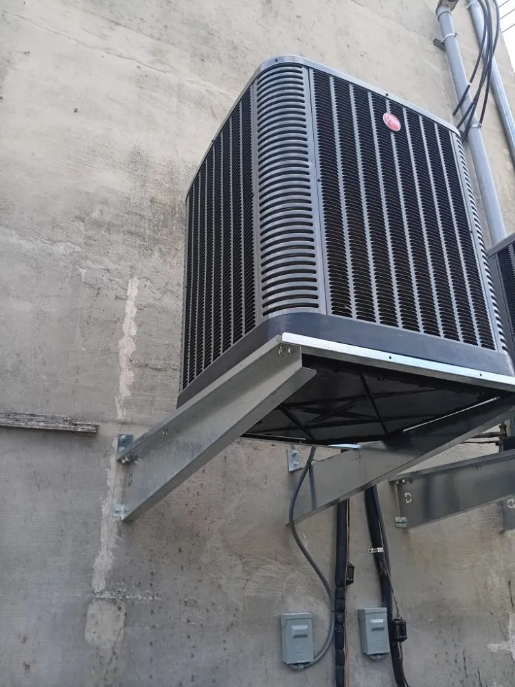 Slide of US High Tech