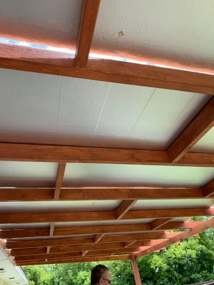 Reliable electrician providing circuit breaker repair in , 