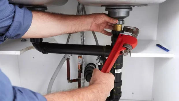 Trusted outlet and switch repair experts serving San Fernando Valley, CA - USA Builders Group