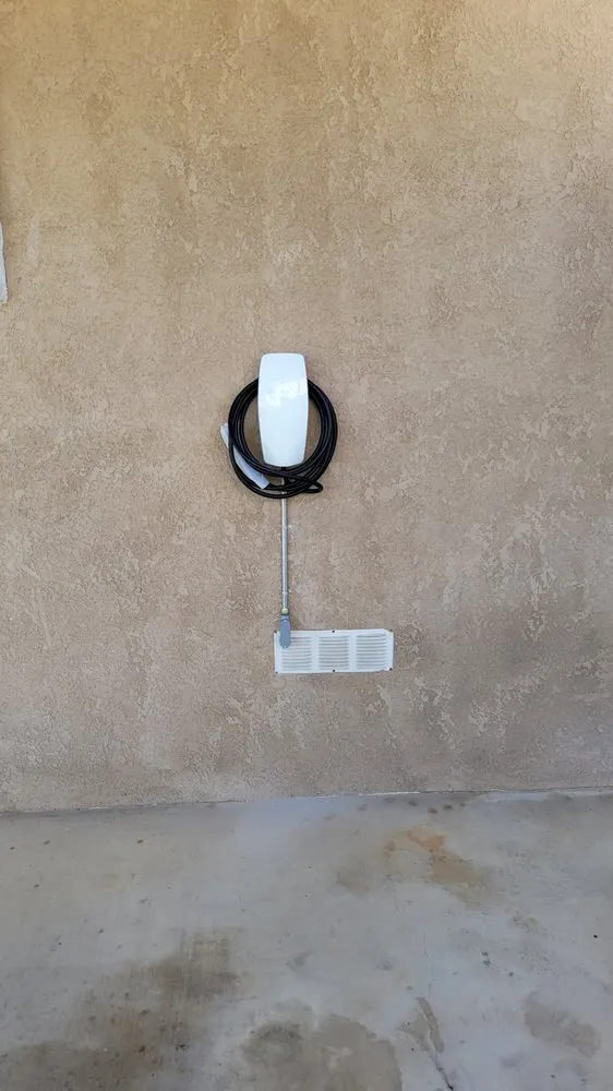 Emergency outlet and switch repair in San Fernando Valley, CA by USA Builders Group