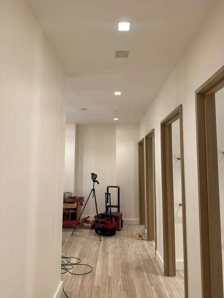 Slide of USA Pro Electric