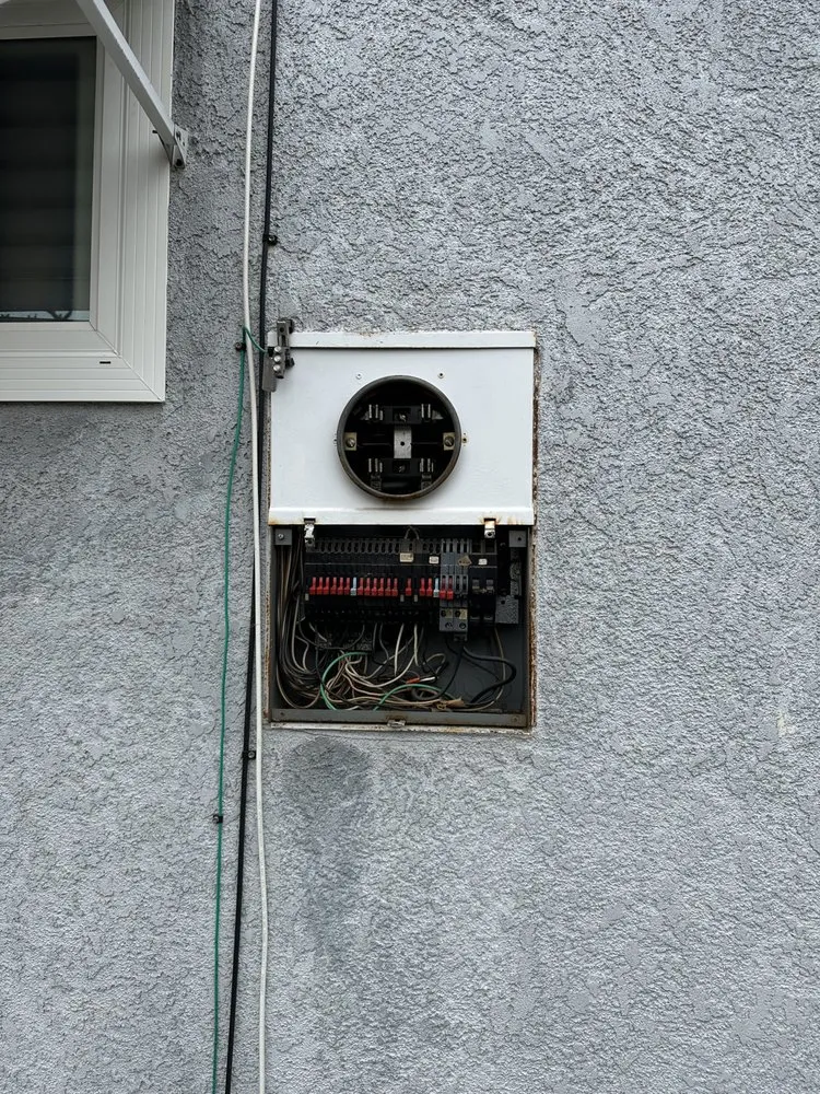 Slide of USA Pro Electric