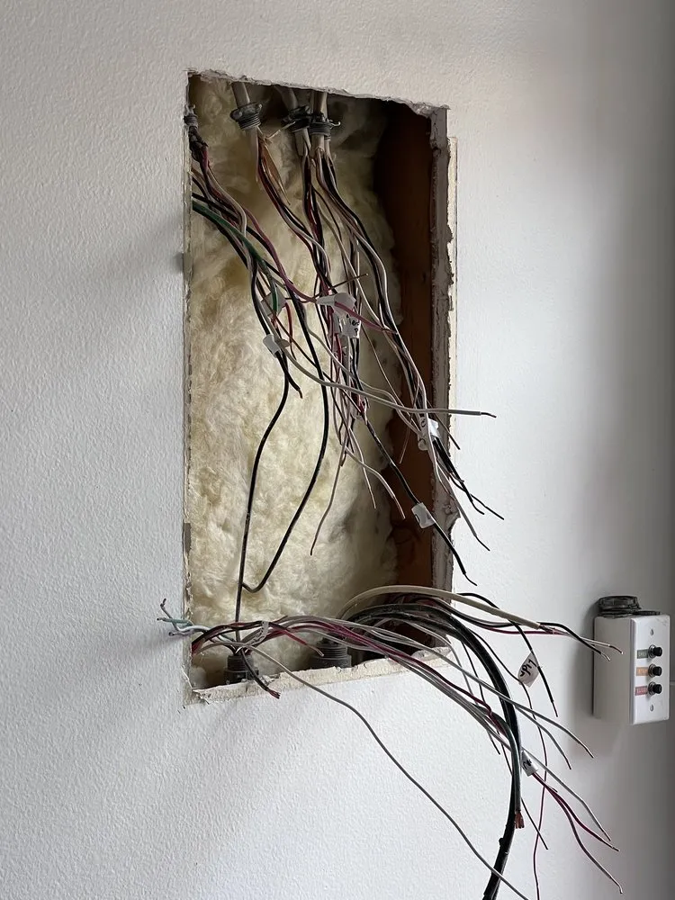 Slide of USA Pro Electric