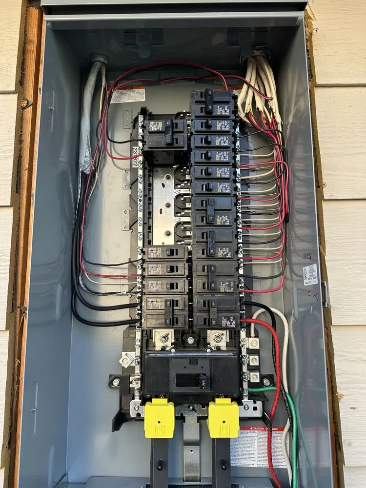 Licensed electrical service for homes in wiring installation, by