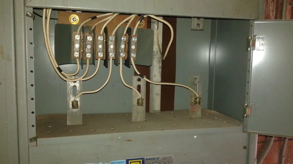 Slide of USA Repairs Electrical