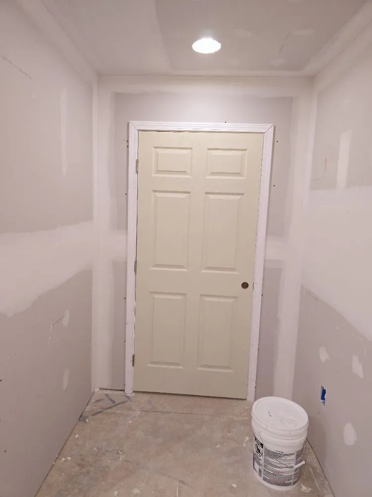 Slide of V A Handyman