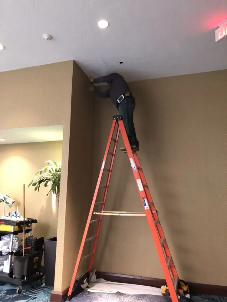 Slide of V-Line Electrical