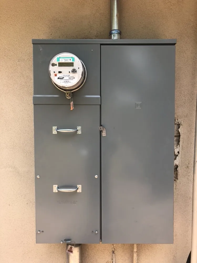 Reliable electrician providing wiring installation in , 