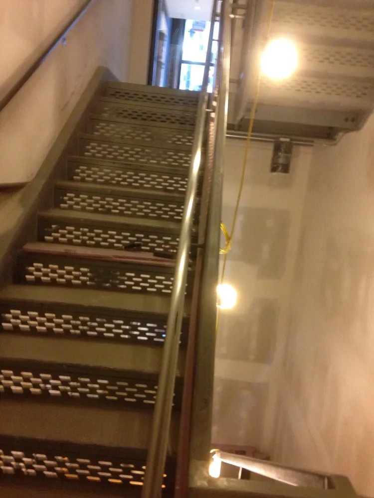 Slide of V Pizzo Electric